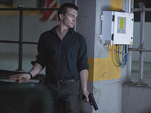 Homeland Recap – Embassy Under Attack, Who Dies – 4 Episode 10 “13 Hours in Islamabad”