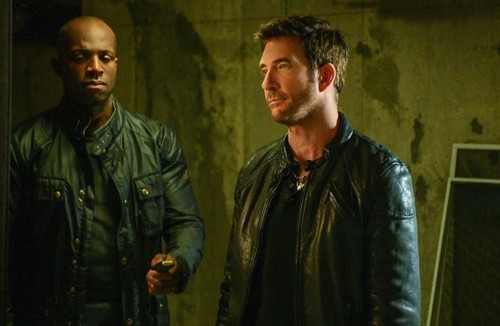 Hostages RECAP 9/30/13: Season 1 Episode 2 “Invisible Leash”