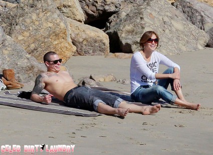Jennifer Lopez Keeps Locals Away By Renting A Public Beach For Herself
