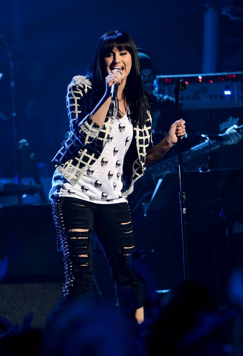 Jena Irene American Idol “Rolling In The Deep” Video 4/2/14 #IdolTop8