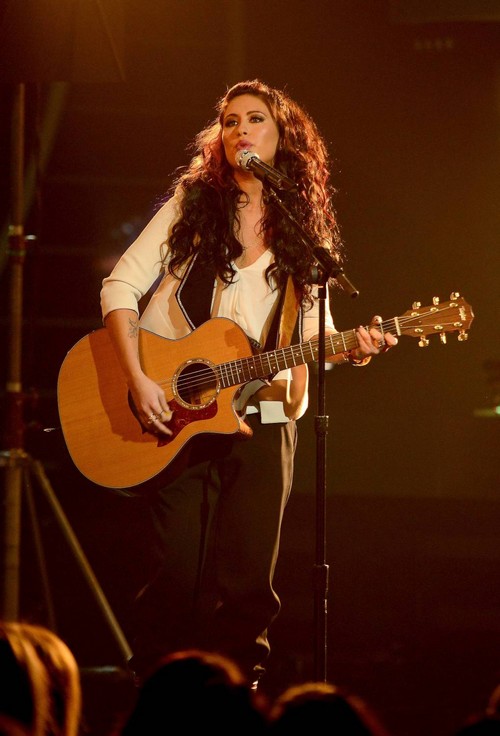 Jessica Meuse American Idol “Pumped Up Kicks” Video 3/19/14 #IdolTop10