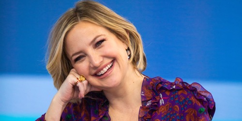Kate Hudson As She Exits A Car