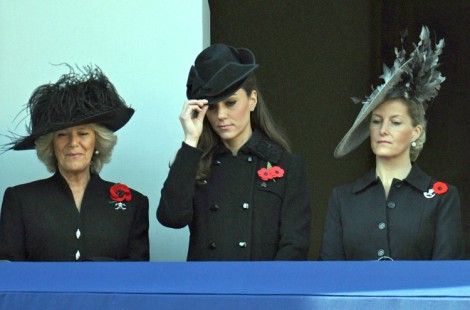 Did Kate Middleton And Her Parents Blow Off The Royals During Boxing Day Shoot?