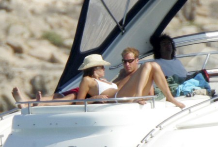 Kate Middleton Pregnant In A Bikini! Paparazzi Strike Again While Royals On Vacation