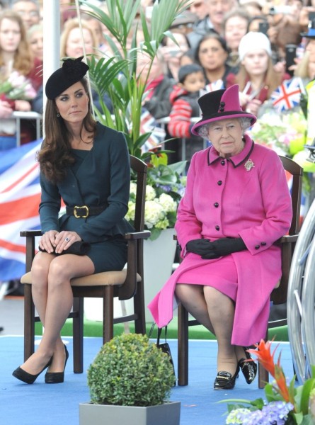 Queen Elizabeth Upset She Was Left Out Of Kate Middleton’s Pregnancy News