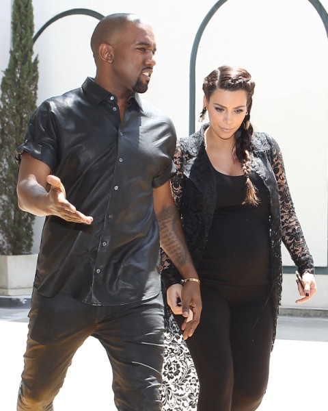 Kim Kardashian: Kanye West Will Never Change Me, I Want To Live An Open Life!