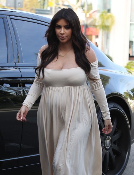 Kim Kardashian’s Boobs And High Calorie Diet On Display On Ice Cream Run (Photos)