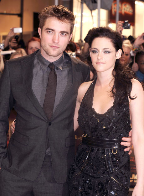 Kristen Stewart and Robert Pattinson to Have a Magical New Year’s Eve Engagement?