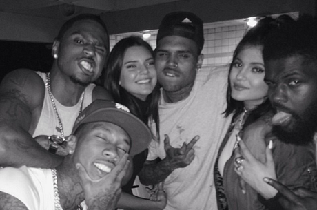 Kendall Jenner and Kylie Jenner Party Hard With Convict Chris Brown: Drunk, High Out Of Their Minds – Get Completely Trashed! (PHOTO)