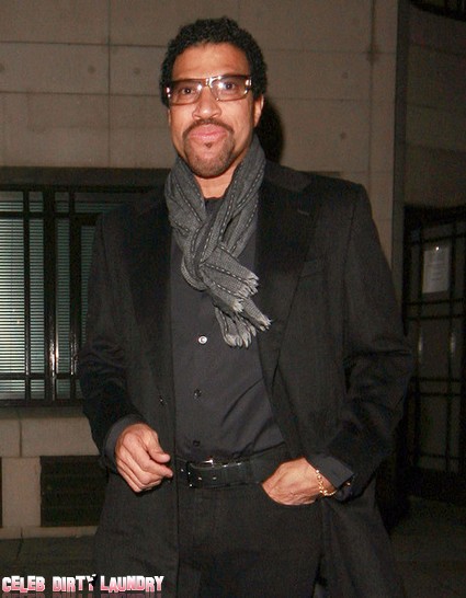 Lionel Richie Owes The Tax Man Over $1 Million