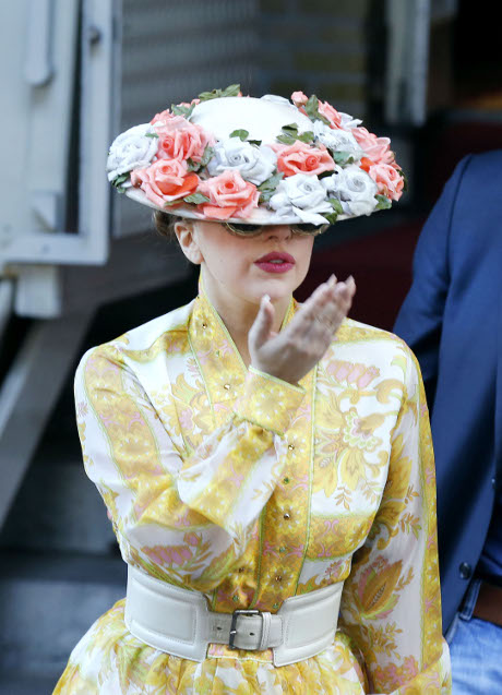 A Few Great Reasons Why All Little Monsters Should Hate Lady Gaga