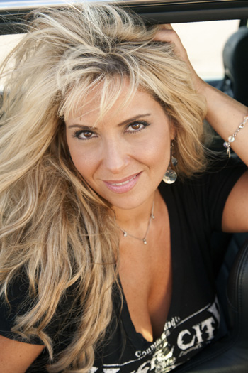 Country Music Star Lisa Matassa Meets with Top Country Music