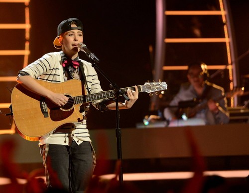 MK Nobillette American Idol “Make You Feel My Love” Video 3/12/14 #IdolTop11