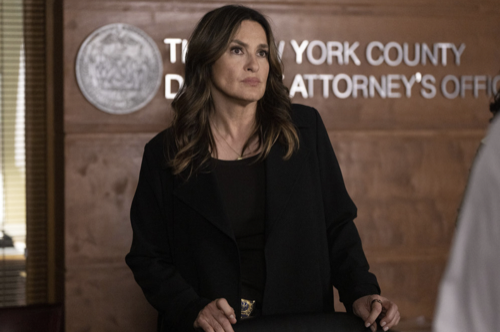 Law & Order: SVU Mariska Hargitay Comments Stabler-Benson Reunion Amid Worries About Franchise Shakeup