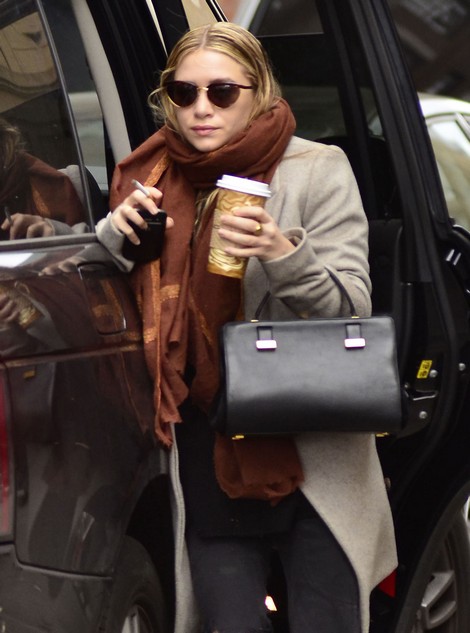 Mary-Kate Olsen Moves in with 43 Year Old Boyfriend