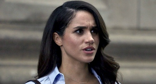 Meghan Markle In Trouble With Palace Over Necklace – Felt Frustrated and Emotional, According To New Book