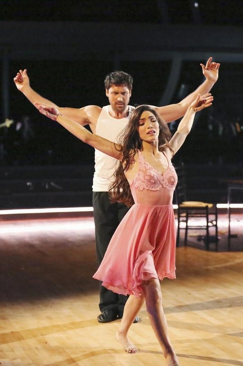POLL: Who Will Be Voted Off Dancing With The Stars Season 18 Week 10?
