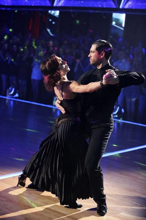 Meryl Davis Dancing With the Stars Salsa Video 4/28/14 #DWTS