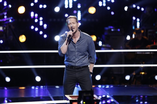 WATCH Barrett Baber Perform “Ghost” on The Voice Top 9 Semifinals Video 12/7/15