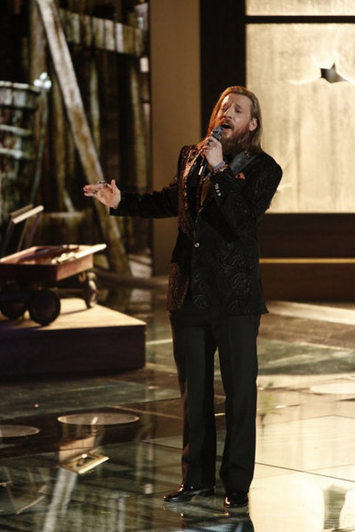 Nicholas David The Voice Top 3 “Lean On Me” Video 12/17/12