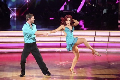 DWTS Noah Galloway and Girlfriend Jamie Boyd Break-Up Coming: Suspects Jamie of Cheating, Caught Going Through Text Messages