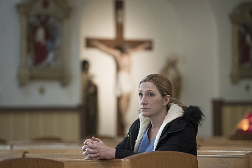 Nurse Jackie Series Finale Recap and Spoilers – Guess What Jackie Does? “I Say a Little Prayer”