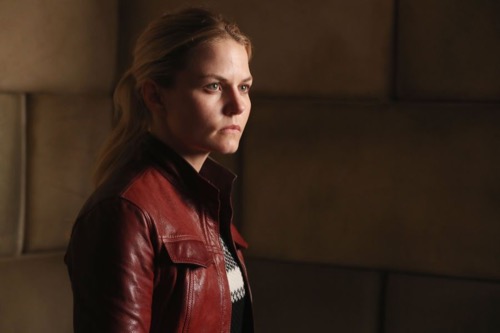 Once Upon a Time Premiere Recap 9/25/16: Season 6 Episode 1 “The Saviour”