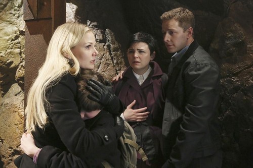 Once Upon a Time RECAP 5/12/13: Season 2 Finale “And Straight On ‘Til Morning”