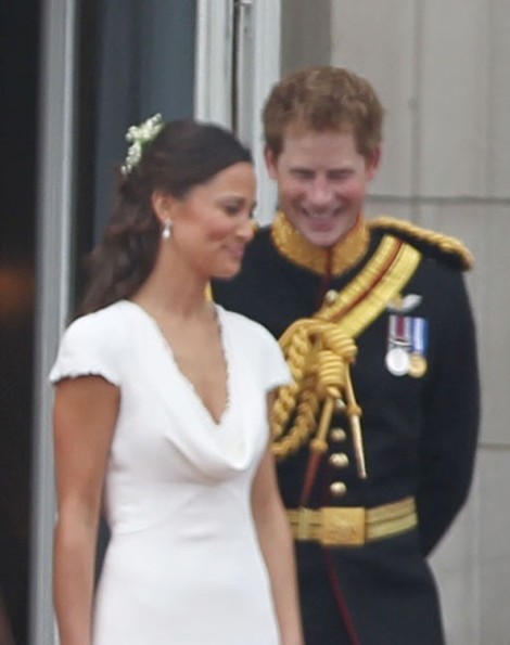 Prince Harry Makes Fun Of Wifey Pippa Middleton’s Book!