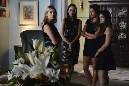 Pretty Little Liars Recap 6/24/14: Season 5 Episode 3 “Surfing the Aftershocks”