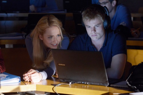 Quantico Recap – Watch Out For Twins! Season 1 Episode 6 “God”