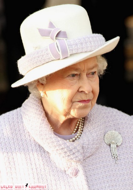 $100 Million New Royal Yacht As Gift For Queen Elizabeth II