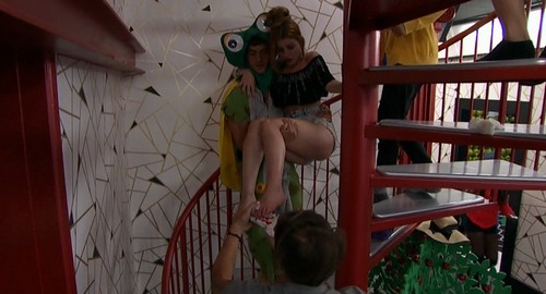Big Brother 19 Spoilers: Raven Hurt, Alex Rants About Kevin And Christmas Leaves For Surgery