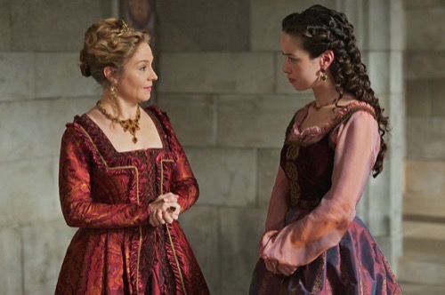 Reign Recap – Mary and Conde Heat Things Up: Season 2 Episode 16 “Tasting Revenge”