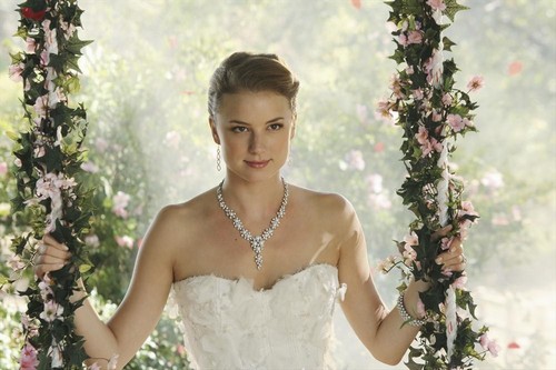 Revenge RECAP 12/8/13: Season 3 Episode 9 “Surrender”