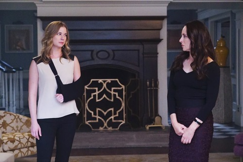 Revenge Recap “Madness” Season 4 Episode 12 Victoria Reveals All to Margaux
