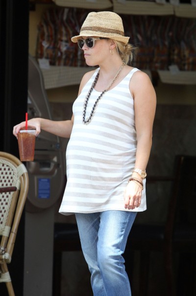 Reese Witherspoon Furious Robert Pattinson And Kristen Stewart Together