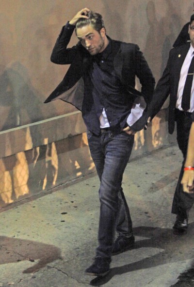 Kristen Stewart Affair Drives Robert Pattinson To Quit Acting For Music