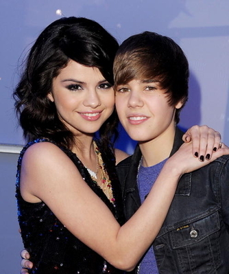 Justin Bieber NOT Dating Selena Gomez – Says She Is Just A Friend