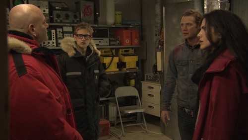 Siberia RECAP 9/9/13 Live Review: Episode 10 “Strange Bedfellows”