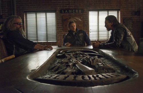 Sons of Anarchy RECAP 12/10/13: Season 6 Finale “A Mother’s Work”