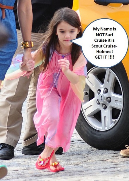 Katie Holmes Wants to Change Suri’s Surname To Holmes