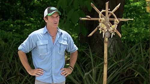 Survivor 2015 Worlds Apart Recap – Triumph at Tribal – Dan Voted Off: Season 30 Episode 13 “My Word Is My Bond”