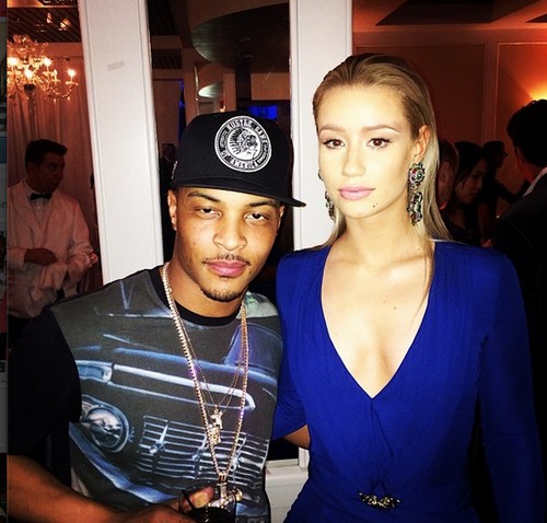 Floyd Mayweather and Tiny Hook-Up Leads to T.I. Brawl (VIDEO)
