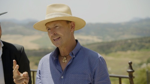 The Amazing Race Recap 11/23/22: Season 34 Episode 10 “Don’t Look Down”
