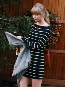 Taylor Swift Losing Fans And Money Over Harry Styles Break Up 0109