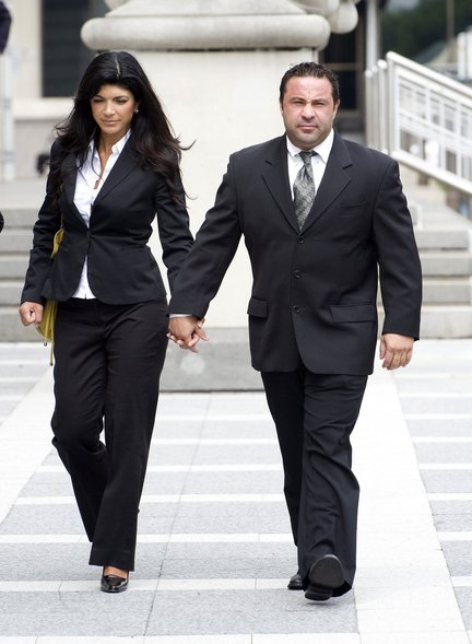 Teresa Giudice Plea Bargain To Rat On Joe Giudice and Avoid Jail Rejected: US Attorney Wants Real Housewive of New Jersey In Prison!