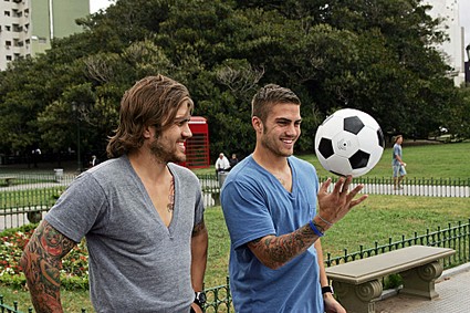 The Amazing Race 2012 Recap: Season 20 Episode 3 ‘Bust Me Right In the Head with It’ 3/4/12