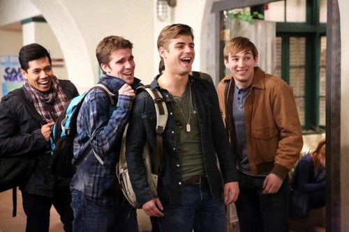 The Fosters RECAP 2/24/14: Season 1 Episode 17 “Kids in the Hall”