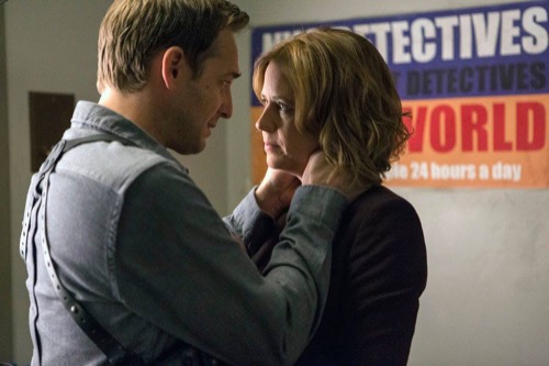 The Mysteries of Laura Recap 3/2/16: Season 2 Finale “The Mystery of the End of Watch”